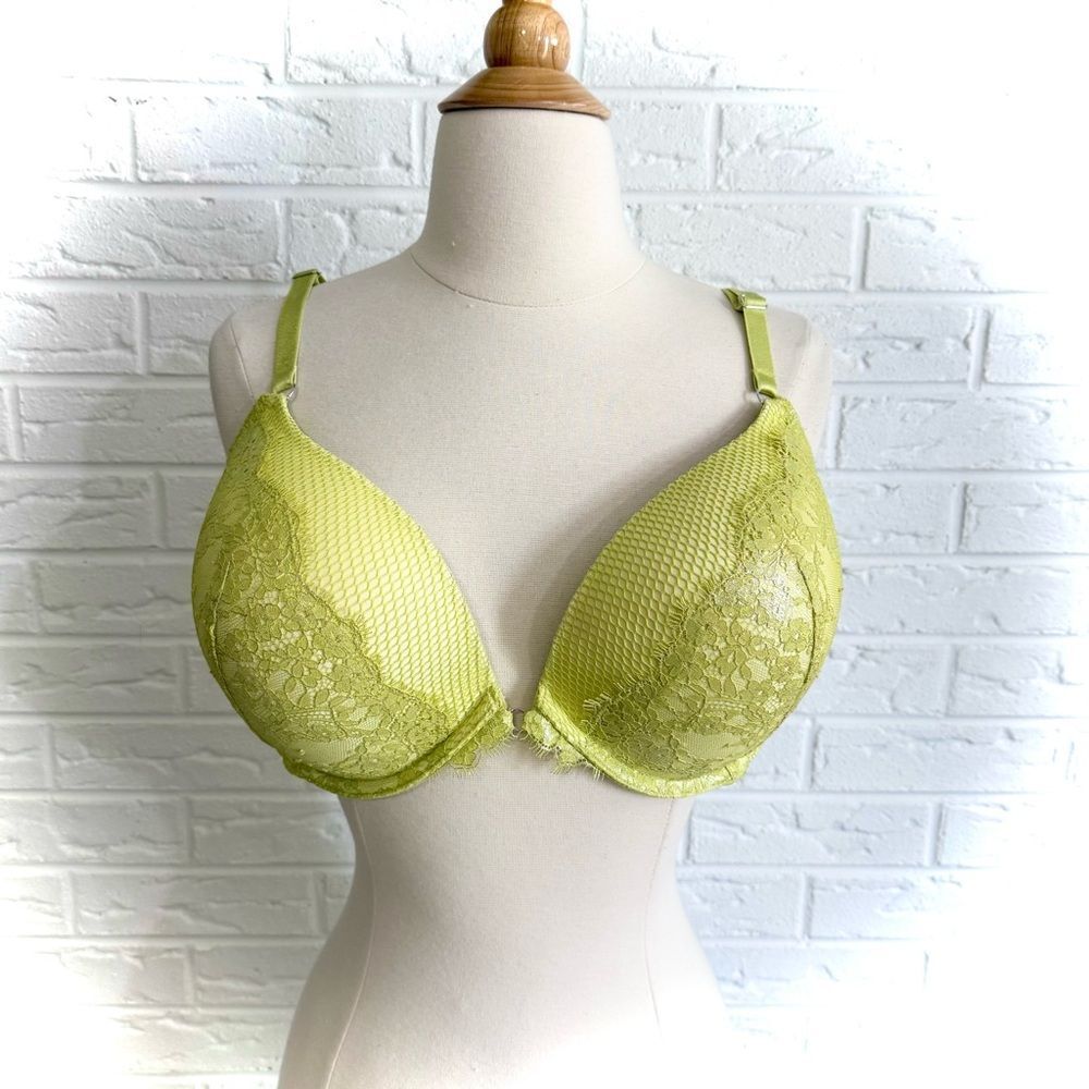 Elegant Lace Push-Up Bra in Lime Green